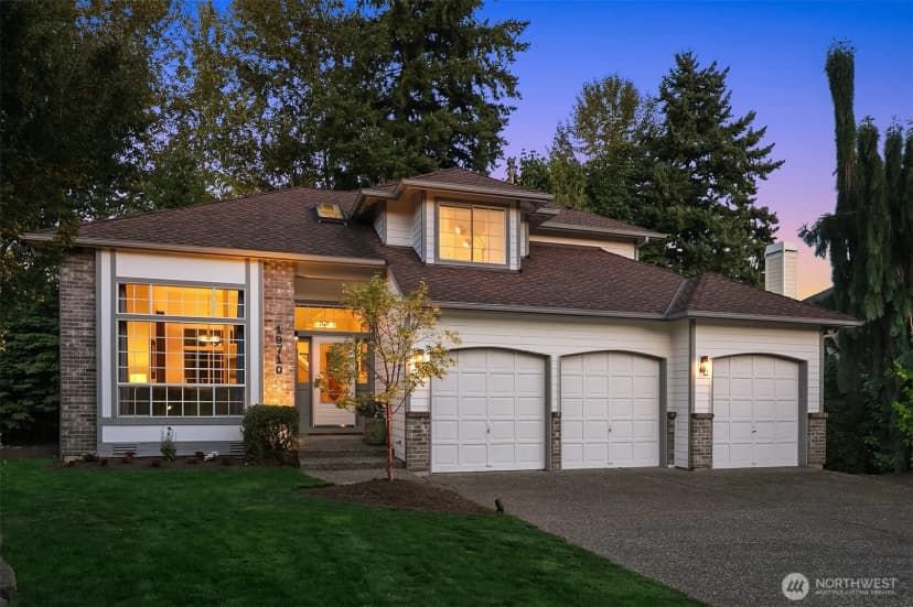 Property photo for 19710 131st Place Ne, Woodinville photo 2