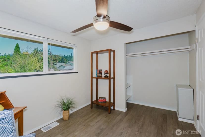 Property photo for 4209 Westview Drive, Bremerton photo 23