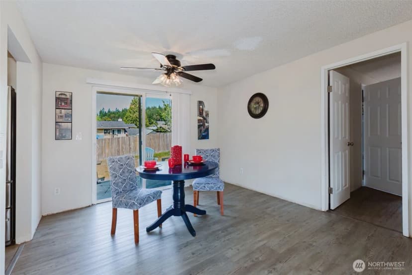 Property photo for 4209 Westview Drive, Bremerton photo 11