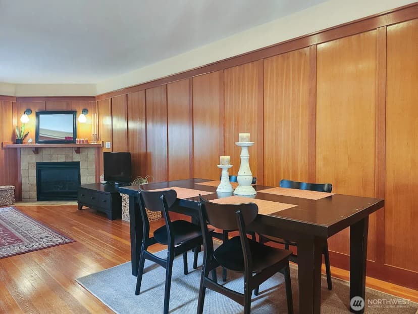 Property photo for 2218 W Raye Street, Seattle photo 8