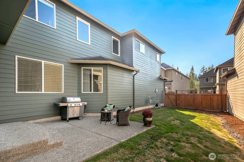 Property photo for 10449 Sheridan Cres Ne, Redmond photo 38