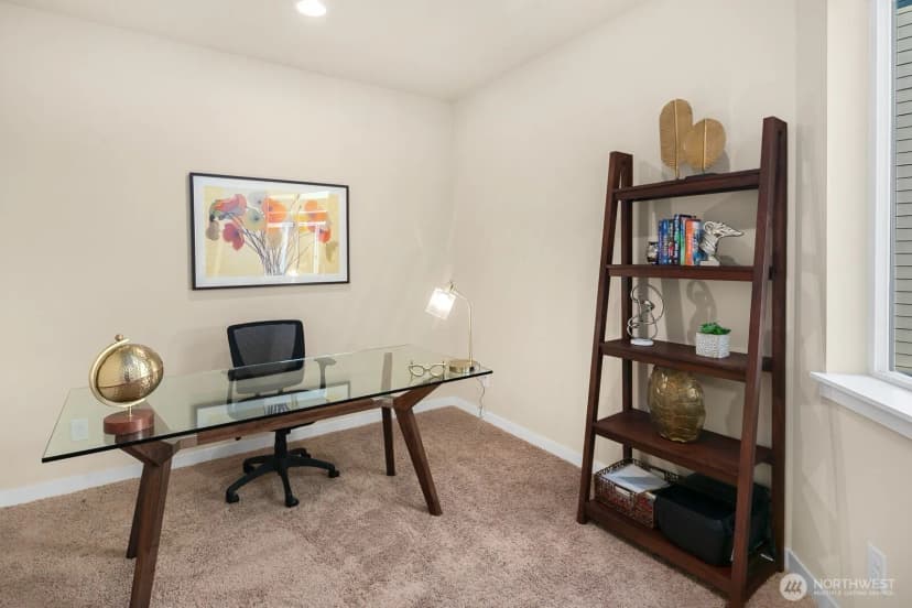 Property photo for 10449 Sheridan Cres Ne, Redmond photo 15
