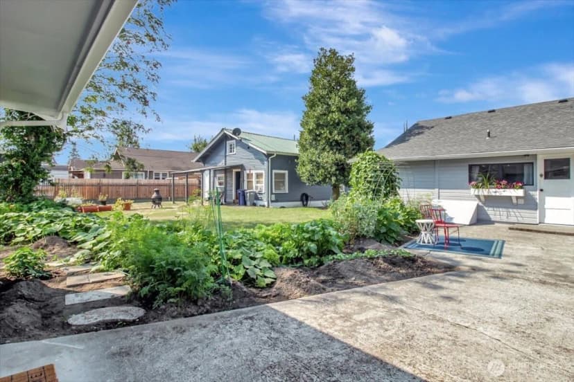 Property photo for 317 S Olympic Avenue, Arlington photo 32