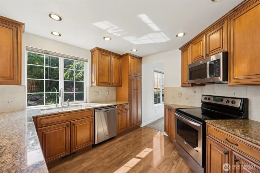 Property photo for 4749 Sw 314th Place, Federal Way photo 11