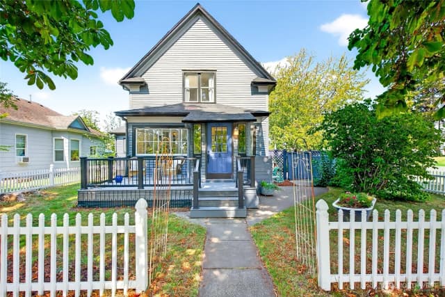 Property photo for 492 G Street, Blaine