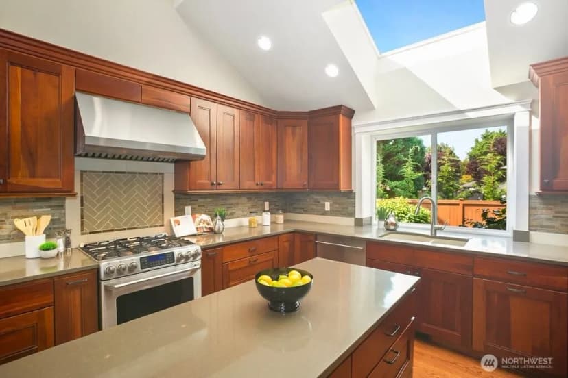 Property photo for 10818 52nd Place W, Mukilteo photo 8