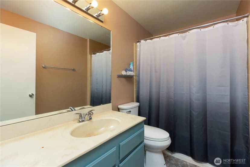 Property photo for 2348 Ne Windsor Court, Bremerton photo 12