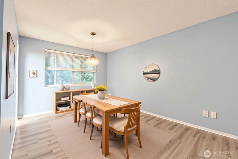 Property photo for 2348 Ne Windsor Court, Bremerton photo 6