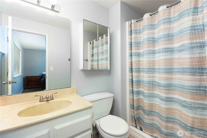 Property photo for 2348 Ne Windsor Court, Bremerton photo 15