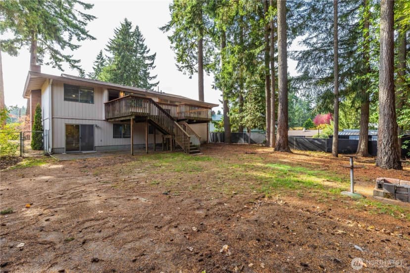 Property photo for 2348 Ne Windsor Court, Bremerton photo 25