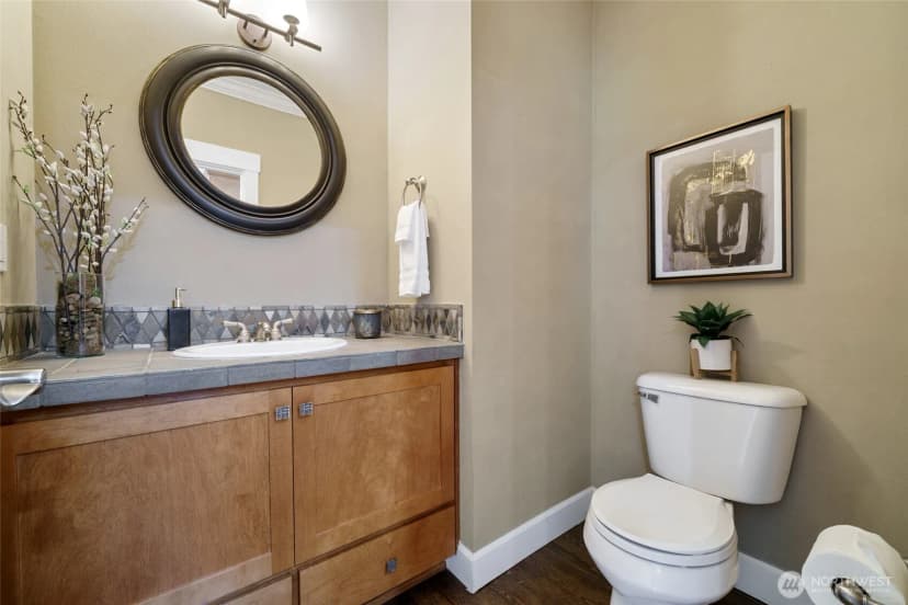 Property photo for 1008 N 27th Place, Renton photo 28