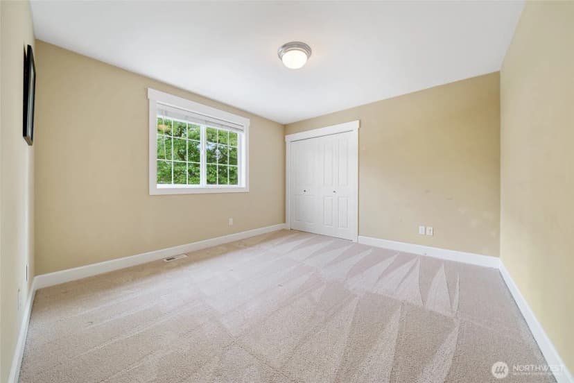 Property photo for 1008 N 27th Place, Renton photo 25