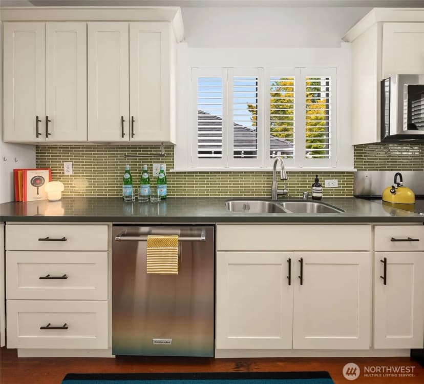 Property photo for 914 W Howe Street, Seattle photo 15