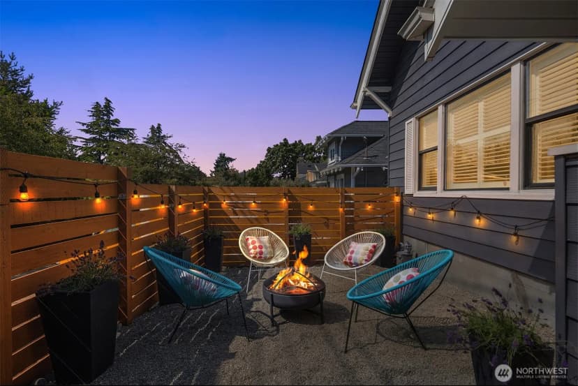 Property photo for 914 W Howe Street, Seattle