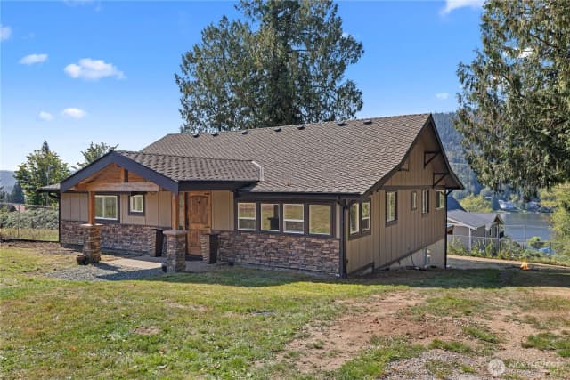 Property photo for 18092 Montborne Road, Mount Vernon
