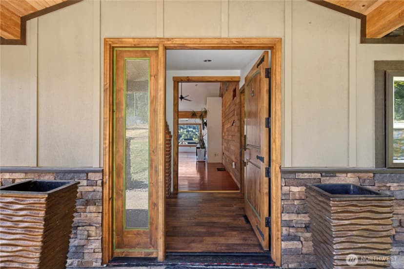 Property photo for 18092 Montborne Road, Mount Vernon photo 6