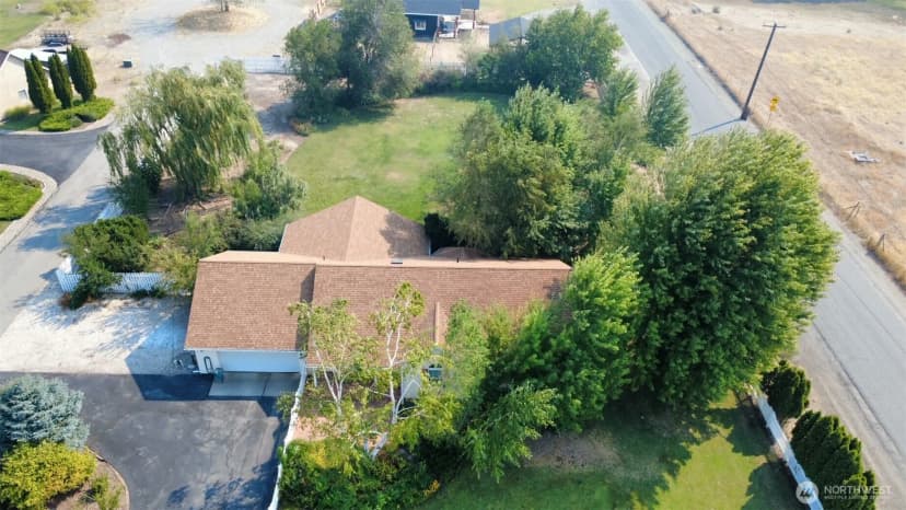 Property photo for 2 Primrose Lane, Omak photo 3