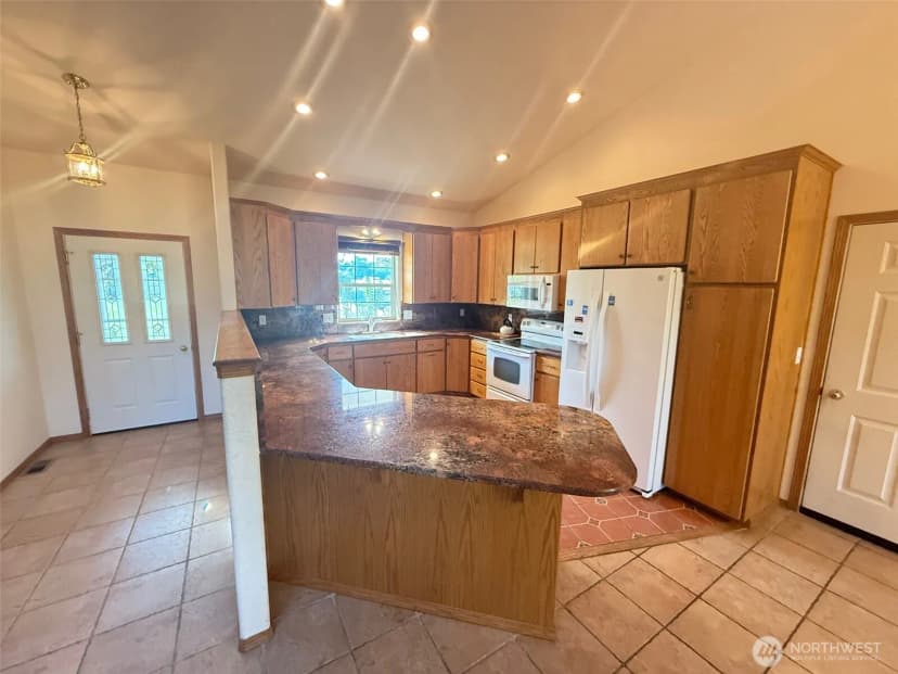 Property photo for 2 Primrose Lane, Omak photo 7