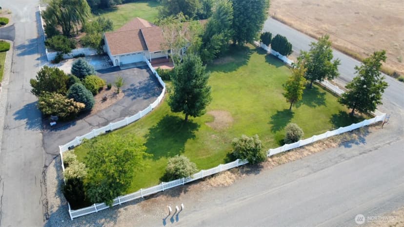 Property photo for 2 Primrose Lane, Omak photo 2