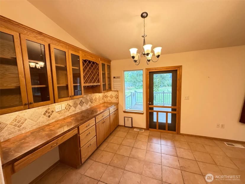 Property photo for 2 Primrose Lane, Omak photo 6