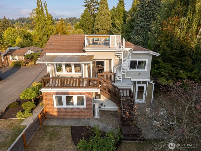 Property photo for 630 Giltner Lane, Edmonds photo 31