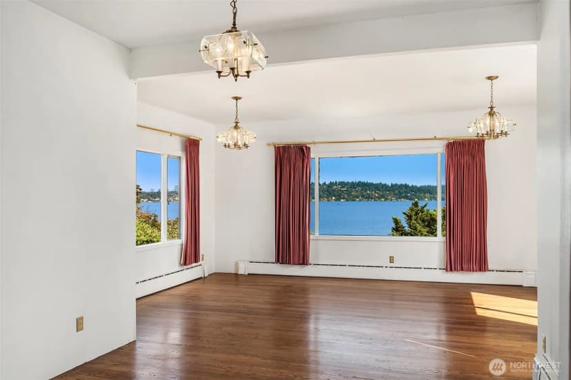 Property photo for 3602 Lakewood Avenue S, Seattle photo 9