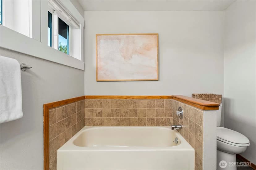Property photo for 4001 Foxhall Drive Ne, Olympia photo 27