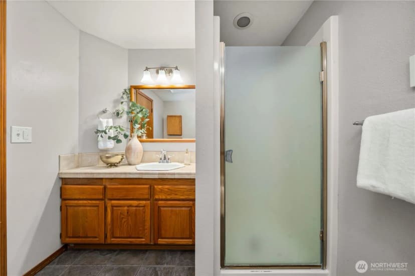 Property photo for 4001 Foxhall Drive Ne, Olympia photo 22