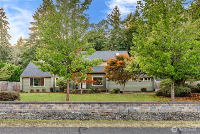 Property photo for 4001 Foxhall Drive Ne, Olympia photo 3