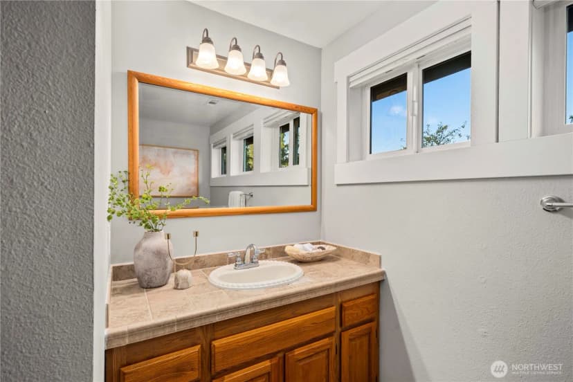 Property photo for 4001 Foxhall Drive Ne, Olympia photo 26