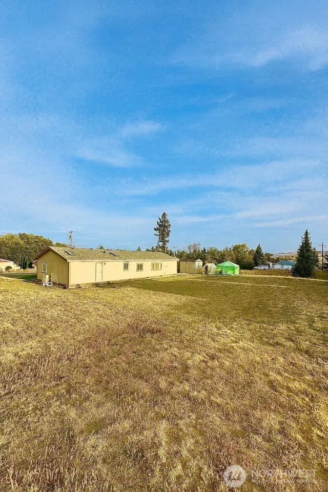 Property photo for 416 N Warren St, Waterville photo 3