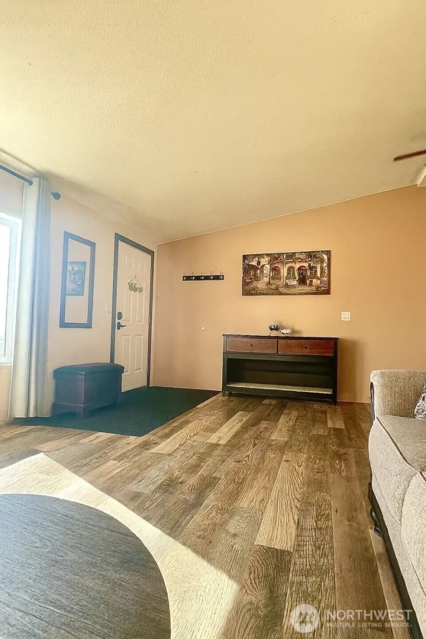 Property photo for 416 N Warren St, Waterville photo 5