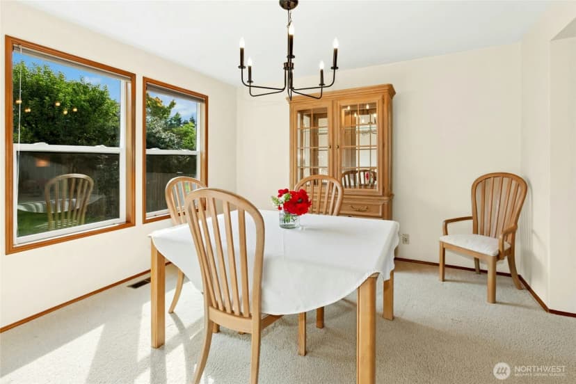 Property photo for 6218 113th Place Se, Bellevue photo 6