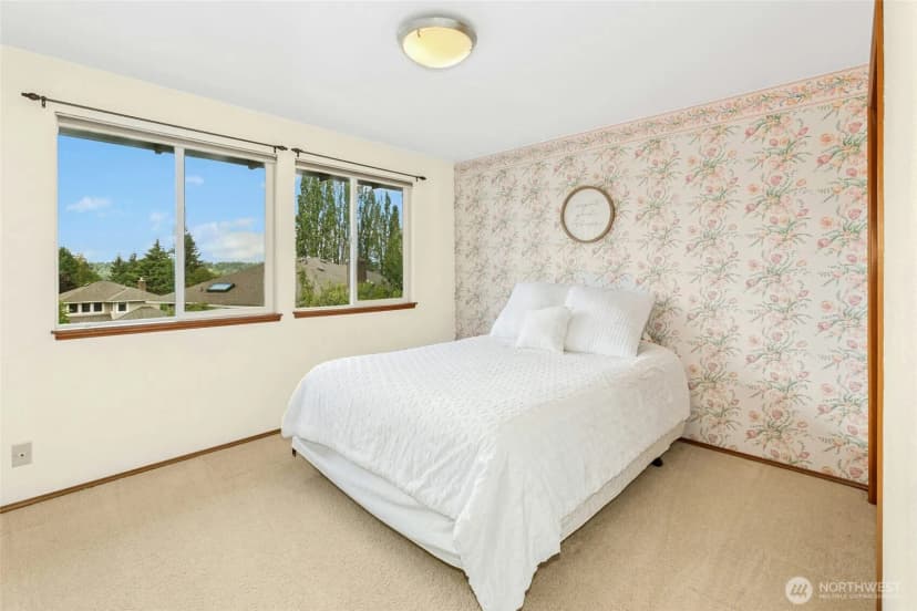 Property photo for 6218 113th Place Se, Bellevue photo 14