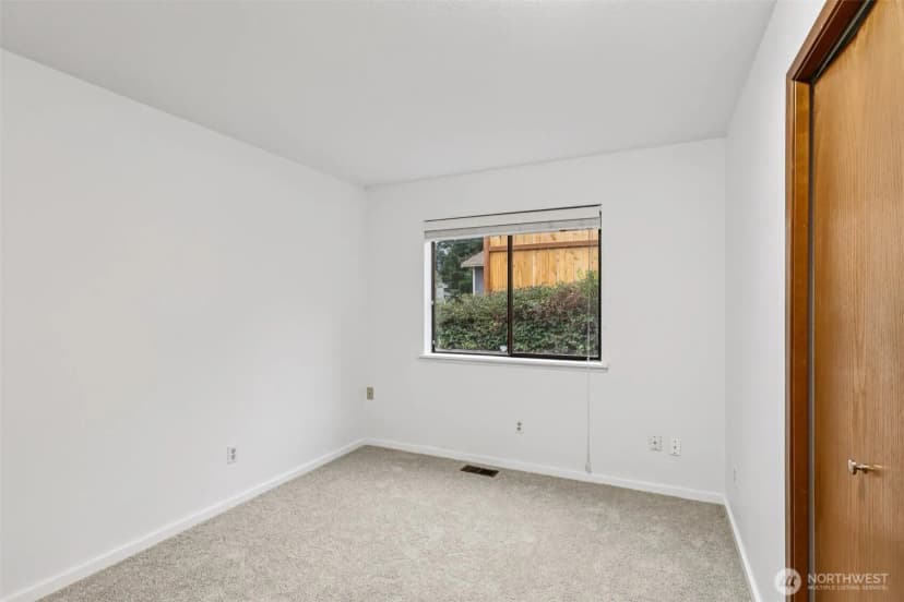Property photo for 7104 91st Avenue Ct Sw, Lakewood photo 14