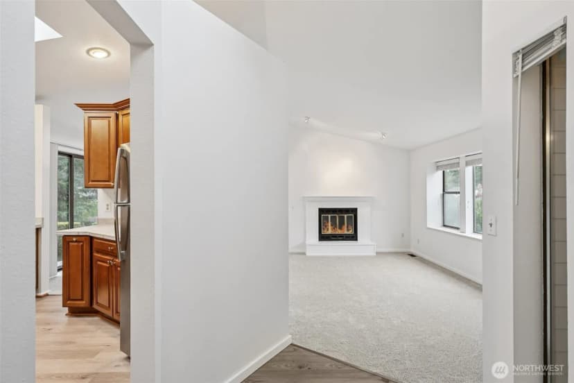 Property photo for 7104 91st Avenue Ct Sw, Lakewood photo 4