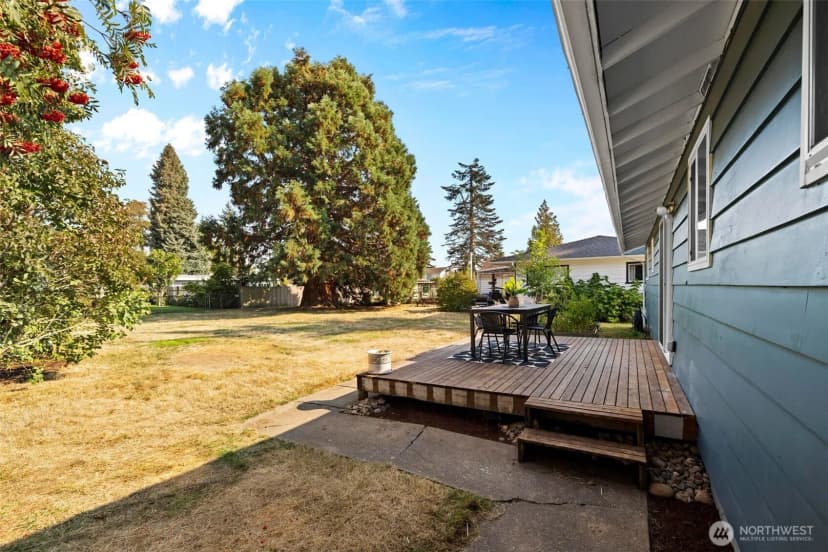 Property photo for 16014 16th Avenue Sw, Burien photo 26