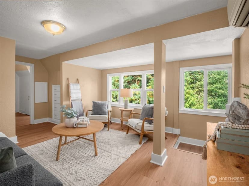 Property photo for 521 E Gilman Avenue, Arlington photo 23