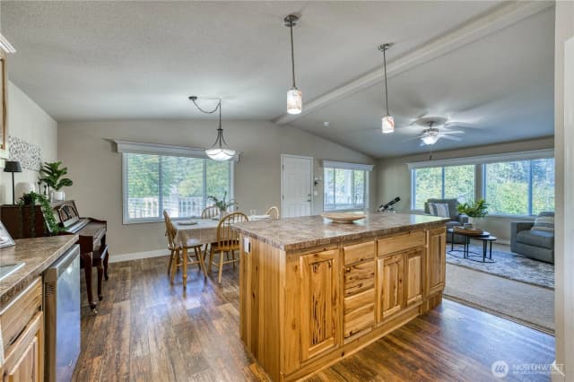 Property photo for 13420 146th Avenue Nw, Gig Harbor photo 5