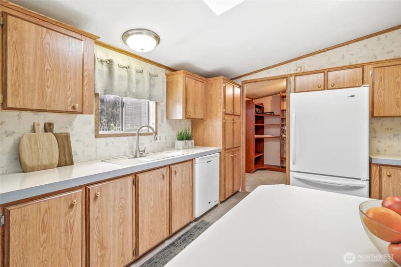 Property photo for 732 Algona Boulevard N, Algona photo 14