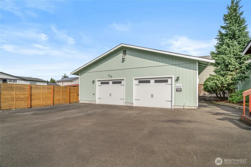 Property photo for 732 Algona Boulevard N, Algona photo 4