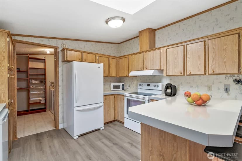 Property photo for 732 Algona Boulevard N, Algona photo 12