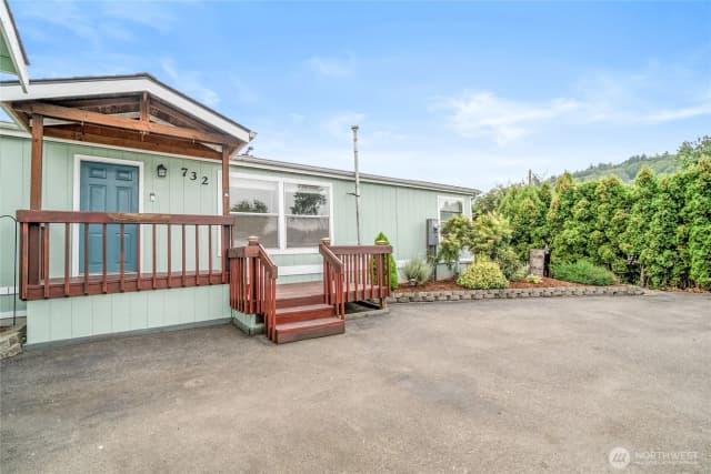 Property photo for 732 Algona Boulevard N, Algona photo 3