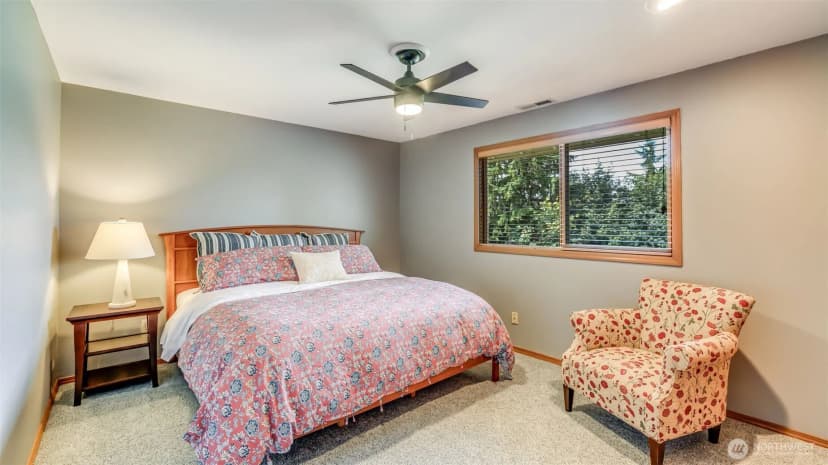 Property photo for 15628 Se 160th Place, Renton photo 16
