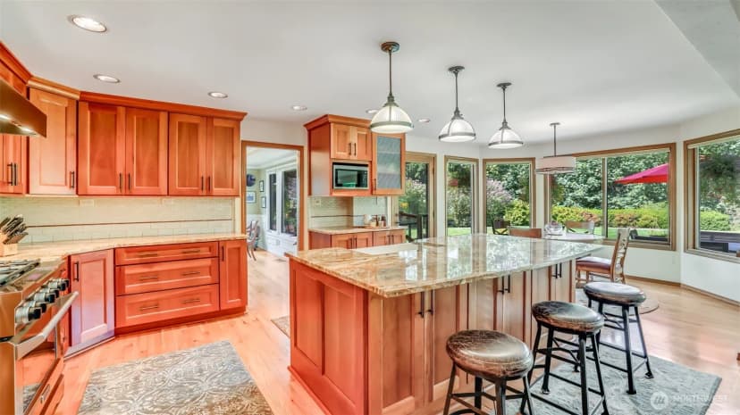 Property photo for 15628 Se 160th Place, Renton photo 12