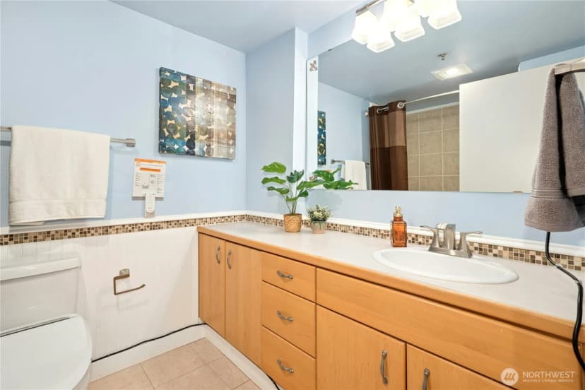 Property photo for 701 Galer Street #808, Seattle photo 21