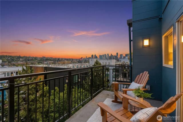 Property photo for 701 Galer Street #808, Seattle
