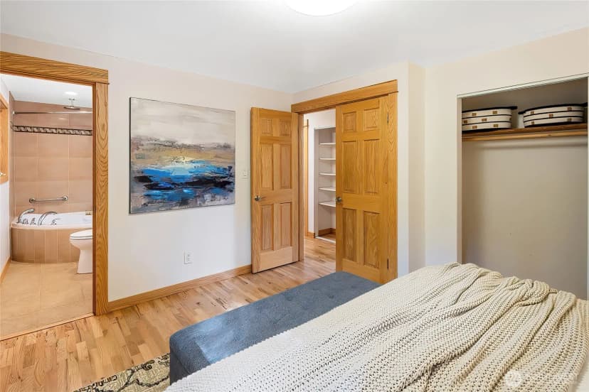 Property photo for 20205 60th Place Ne, Kenmore photo 22