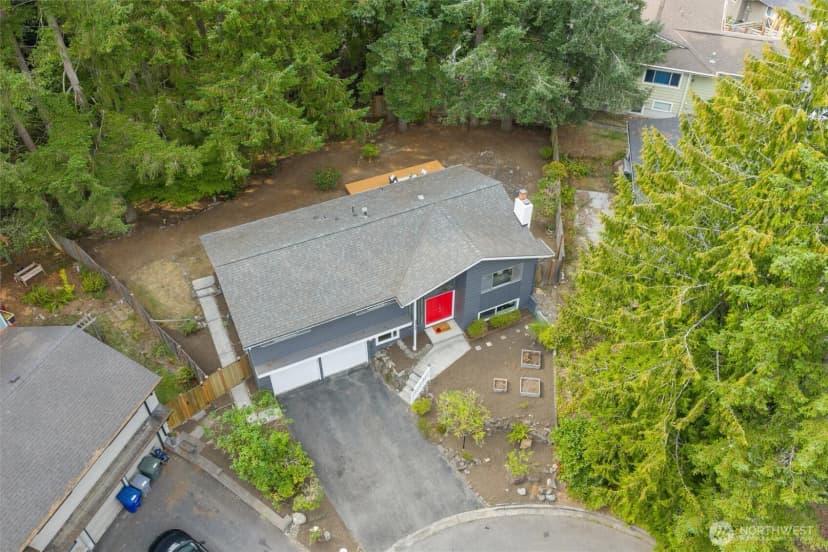 Property photo for 20205 60th Place Ne, Kenmore photo 39