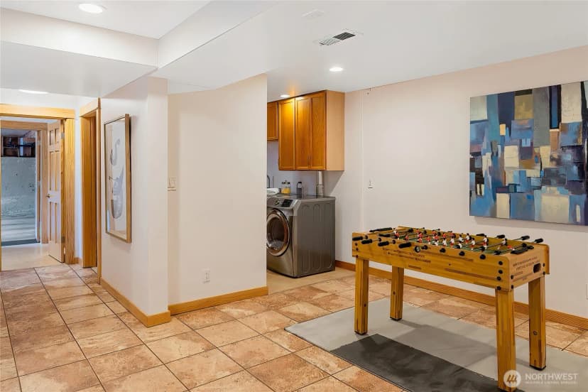 Property photo for 20205 60th Place Ne, Kenmore photo 28